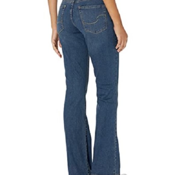 Signature by Levi Strauss Denim - Signature by Levi Strauss & Co Gold Label Women's Midrise Bootcut Jean Size 28L